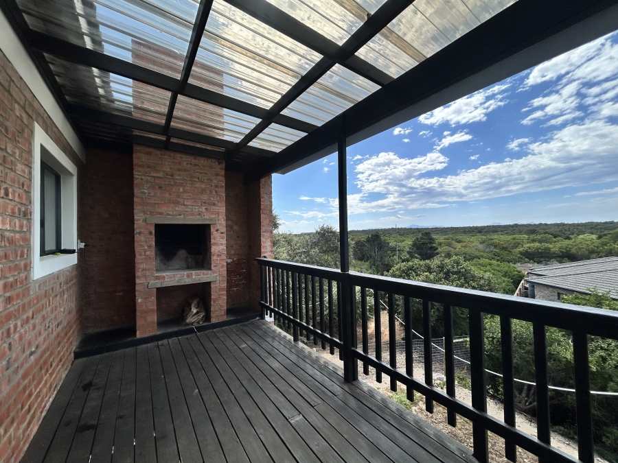 3 Bedroom Property for Sale in Paradise Beach Eastern Cape